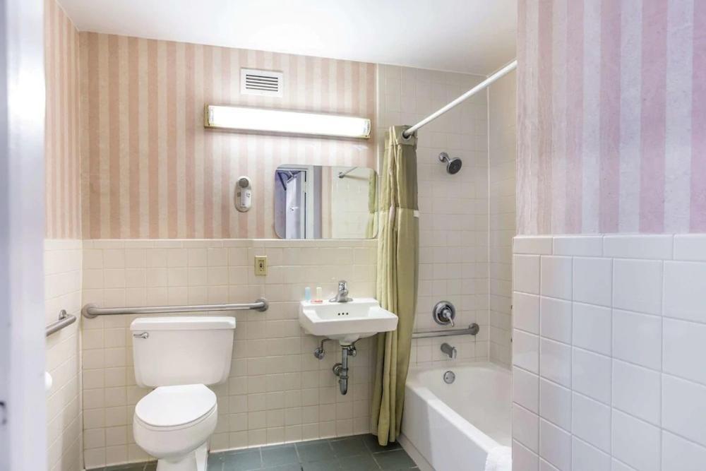 Lotus By Hotel Inn Boise Ngoại thất bức ảnh